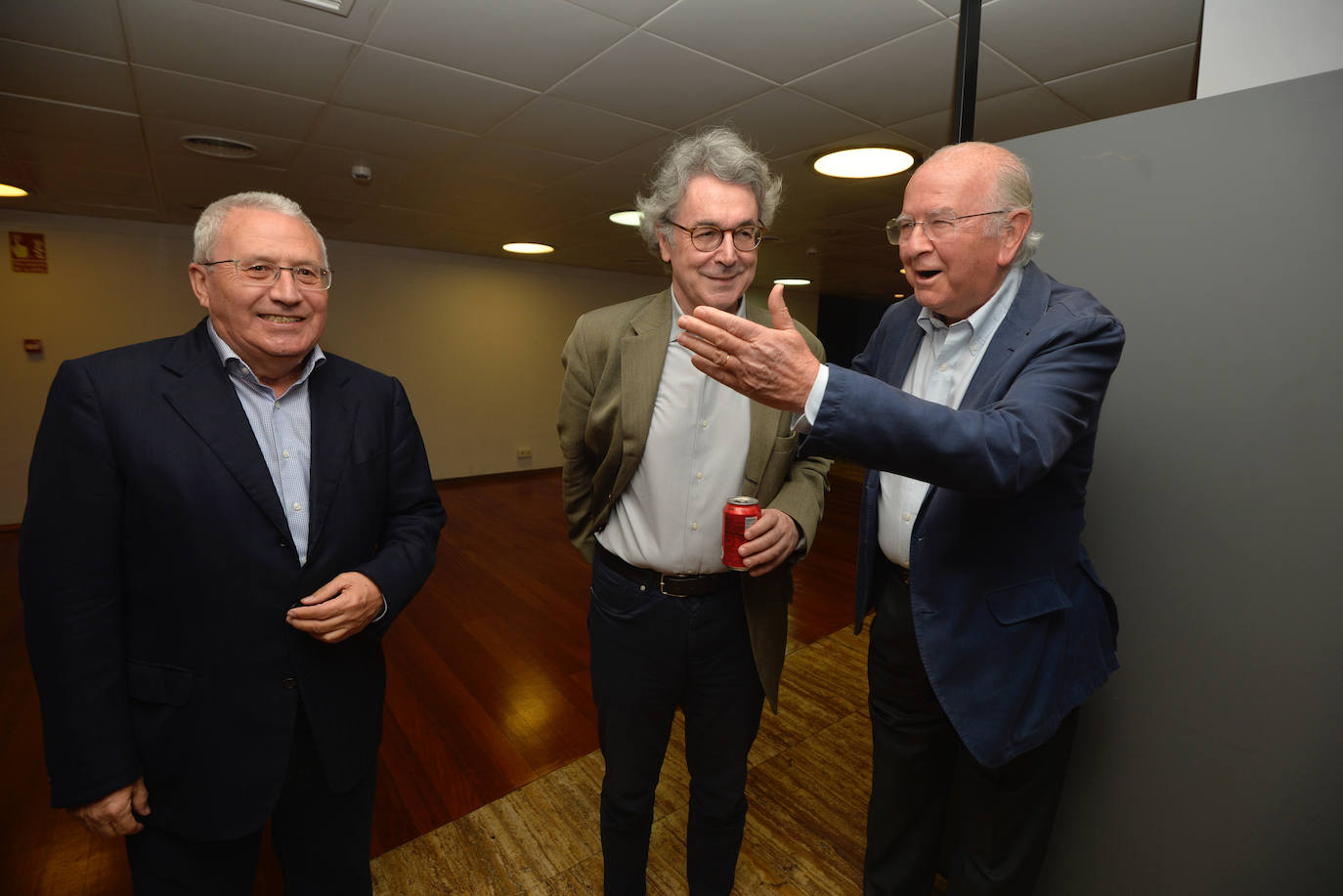 Las imágenes de Andrés Trapiello en el Aula de Cultura de LA VERDAD