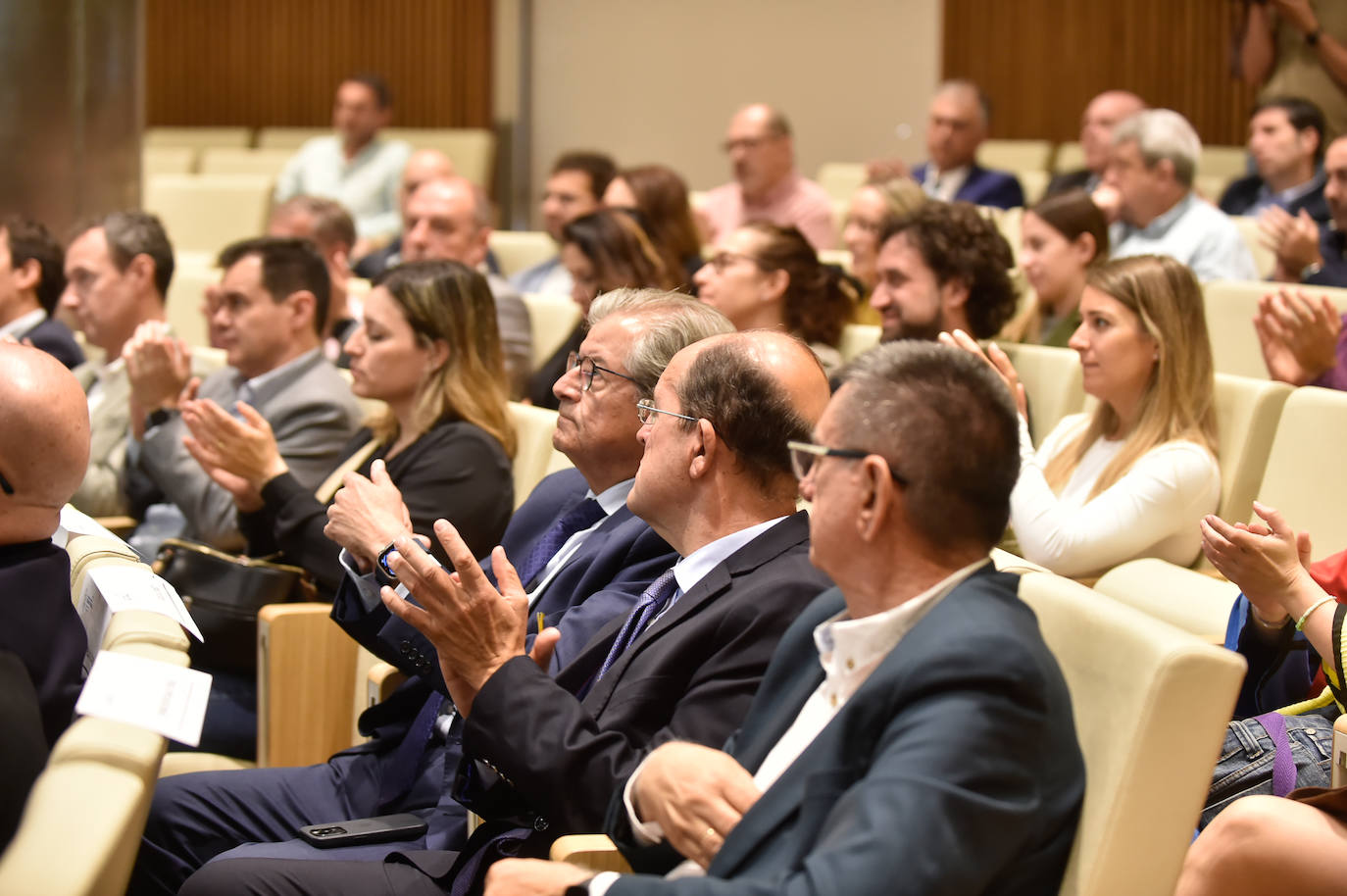 En imágenes: La Fundación Isaac Peral aborda el potencial de la economía circular en la Región