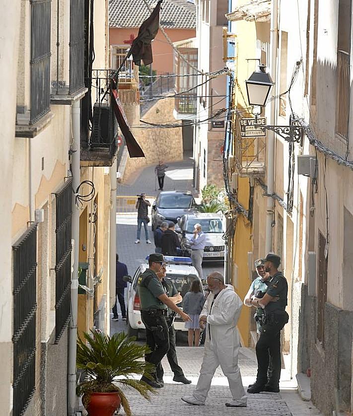Imagen secundaria 2 - Tres fallecidos en el incendio de una vivienda esta madrugada en Ricote