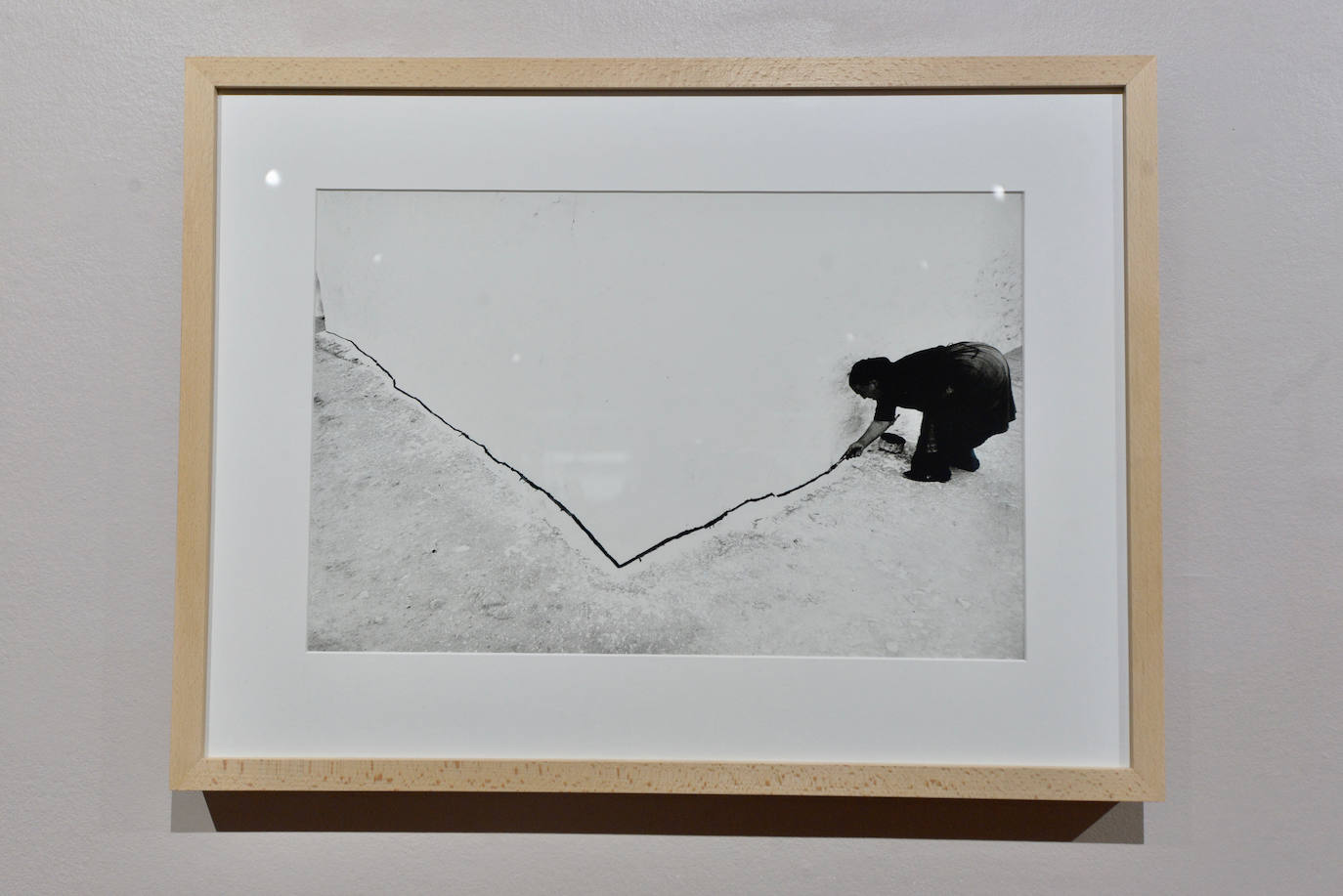 Las imágenes de la exposción de Ramón Masats en el Archivo General de la Región de Murcia