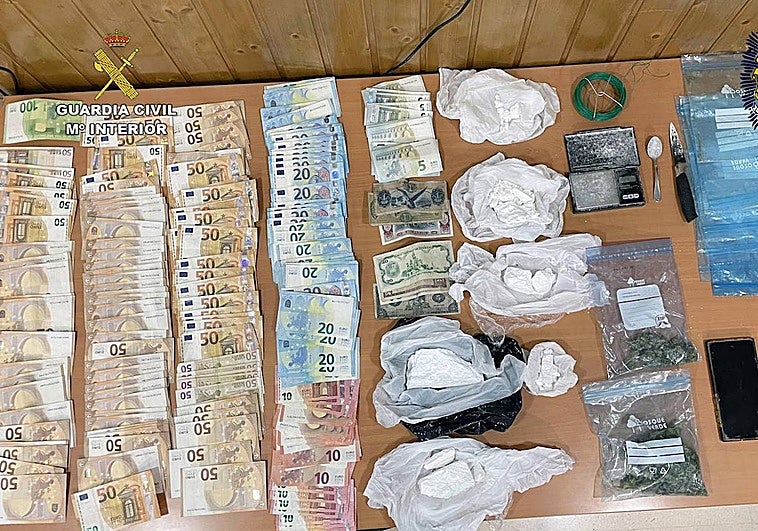 Objetos requisados en la operación.