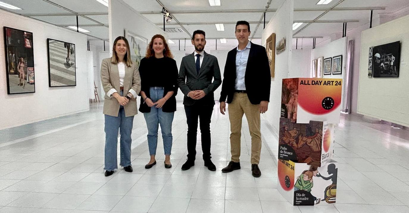 La concejala de Cultura, Ángela Ruiz; la experta en gestión cultural y creadora de esta iniciativa, Annie Chiclano; el director general, José Francisco Lajara y el alcalde de Blanca, Pablo Cano durante la presentación.