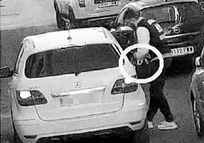 Una grabación de El Karateca en un supuesto pase de droga.