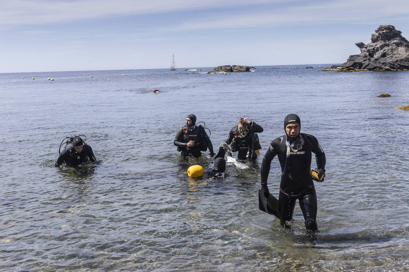 Prácticas de buceo en Cabo de Palos, en imágenes