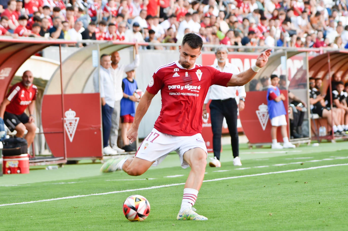 El empate del Real Murcia frente al Mérida, en imágenes