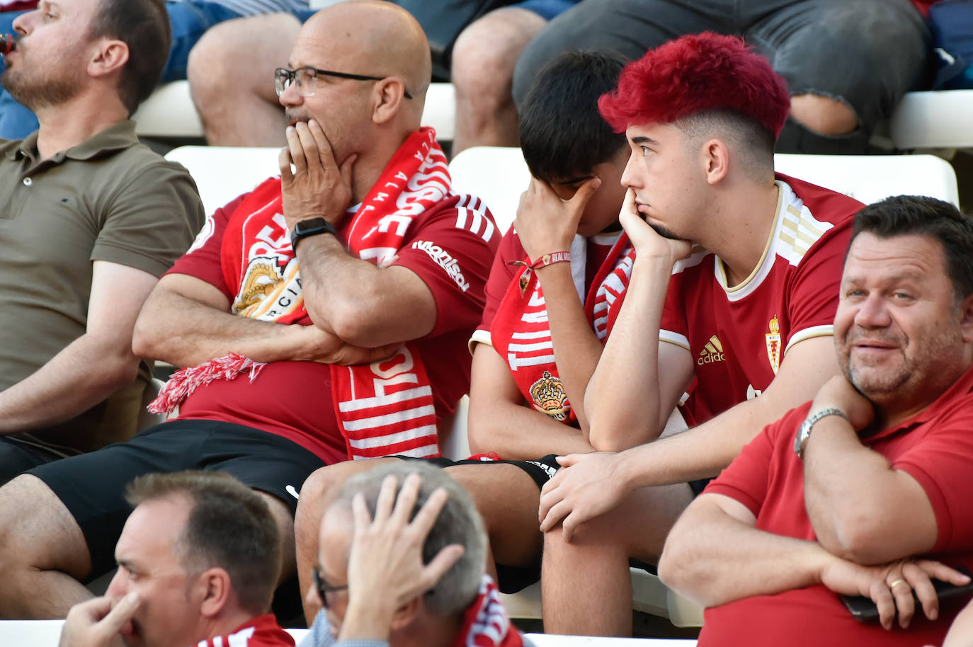 El empate del Real Murcia frente al Mérida, en imágenes