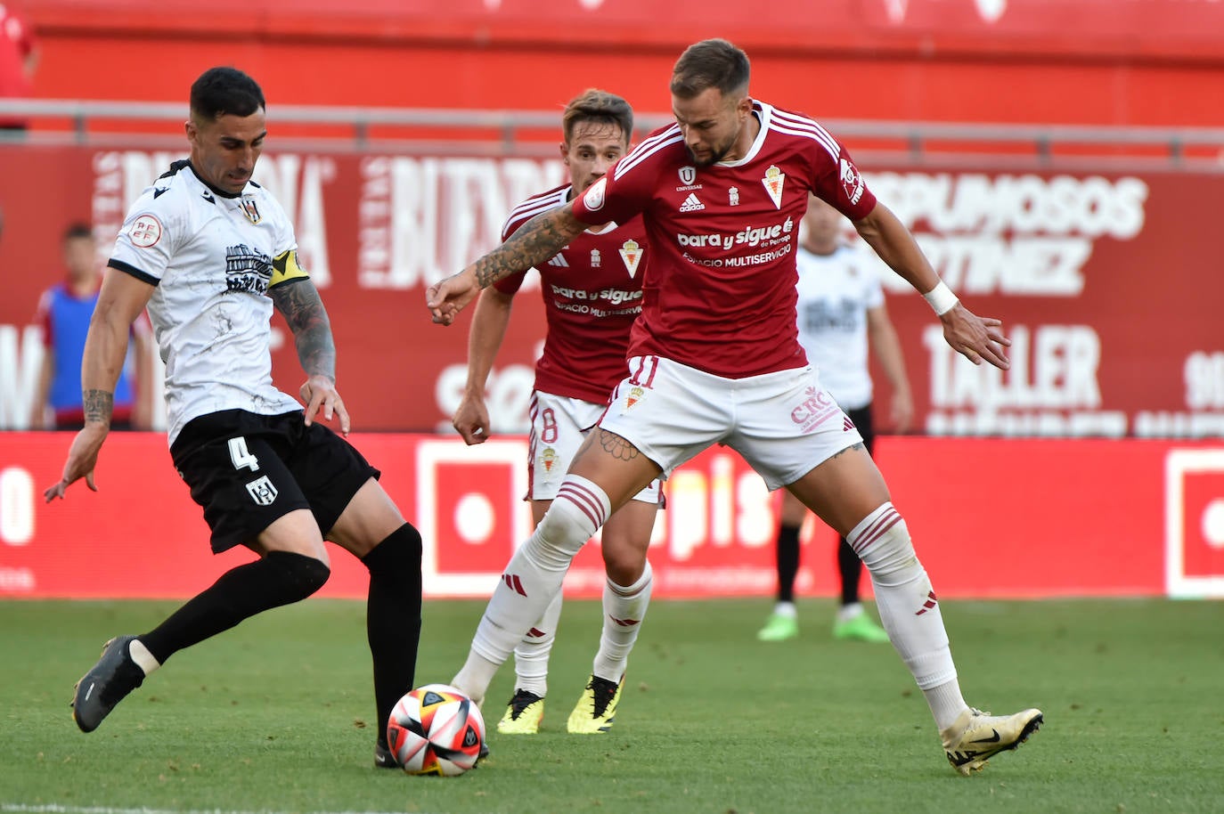 El empate del Real Murcia frente al Mérida, en imágenes