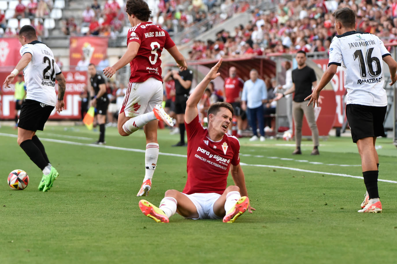 El empate del Real Murcia frente al Mérida, en imágenes