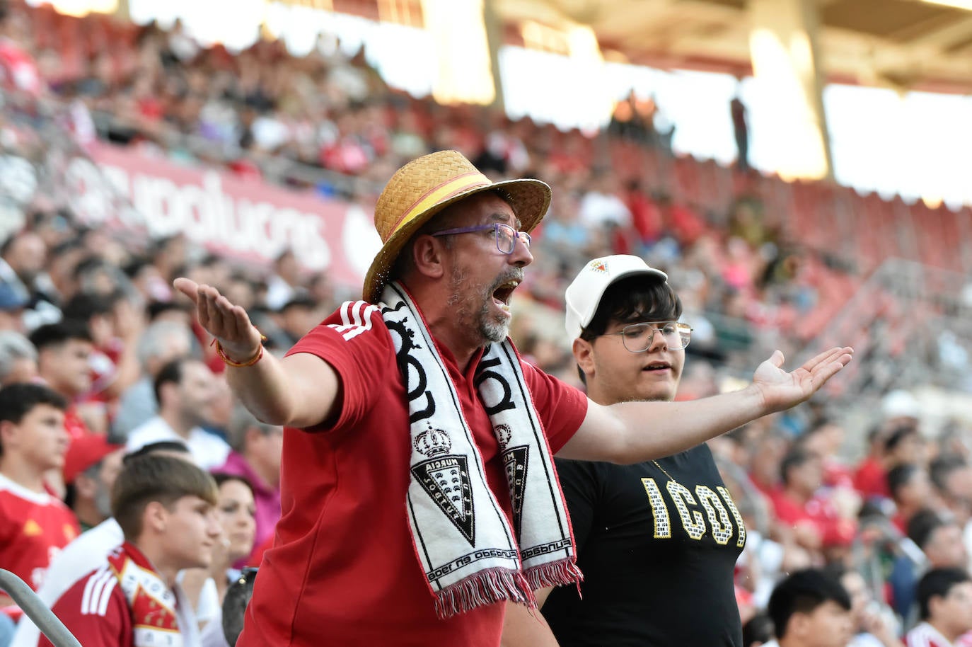 El empate del Real Murcia frente al Mérida, en imágenes