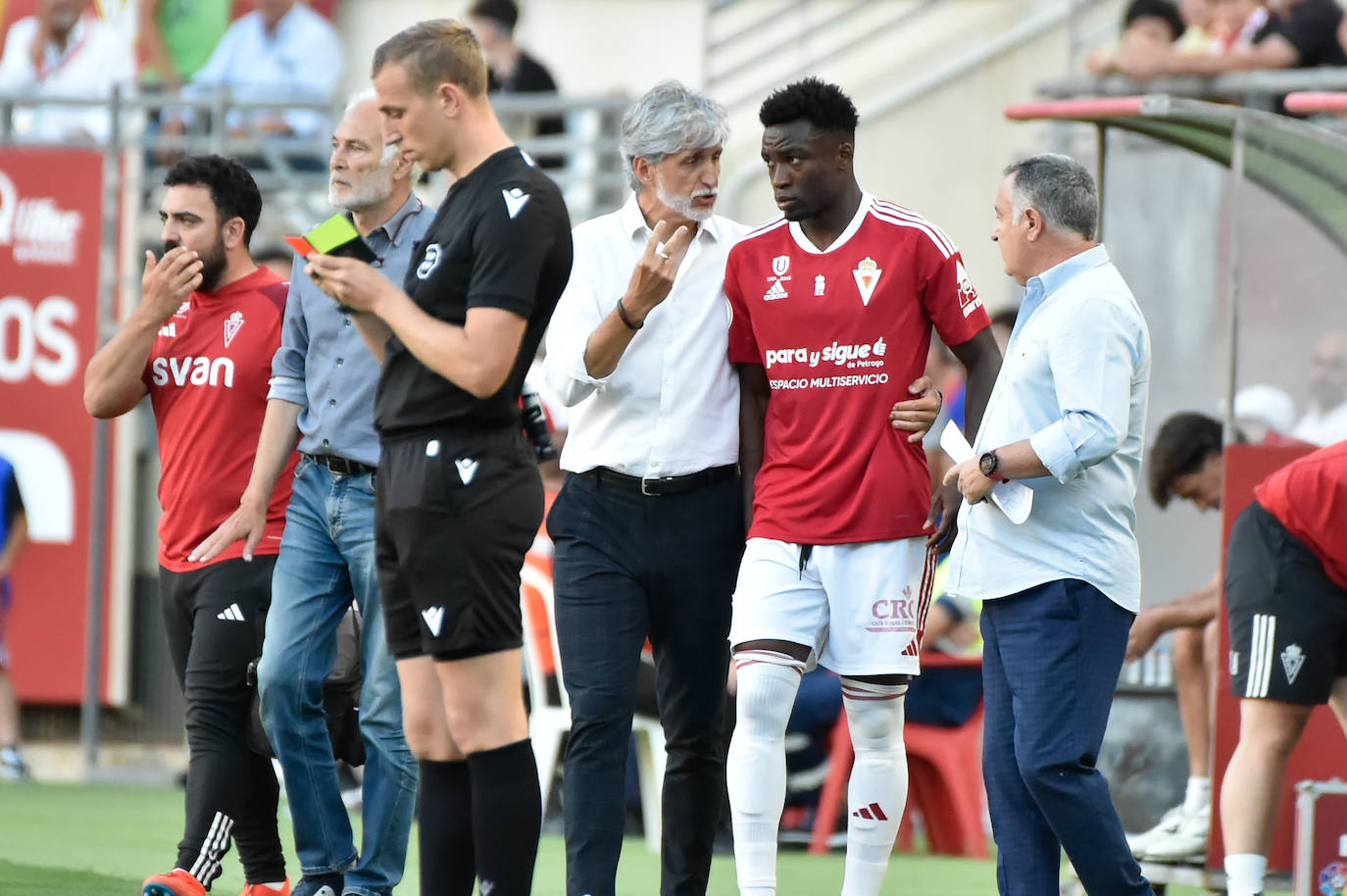El empate del Real Murcia frente al Mérida, en imágenes