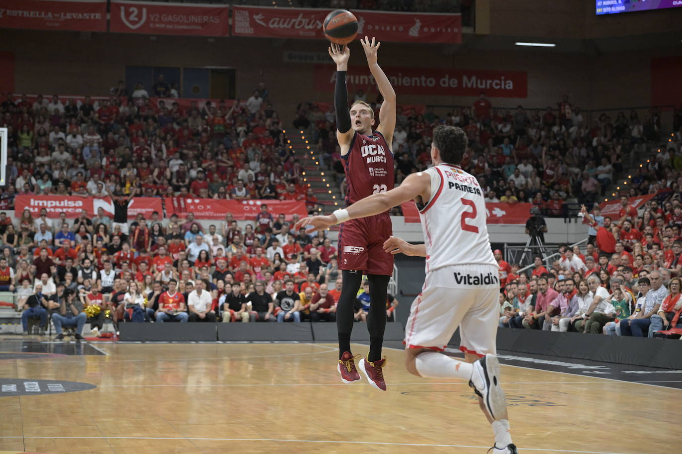 Las imágenes del UCAM-Valencia (72-83)