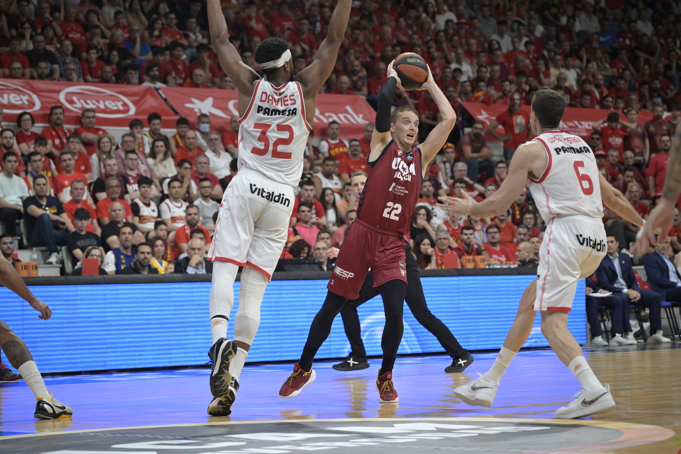 Las imágenes del UCAM-Valencia (72-83)