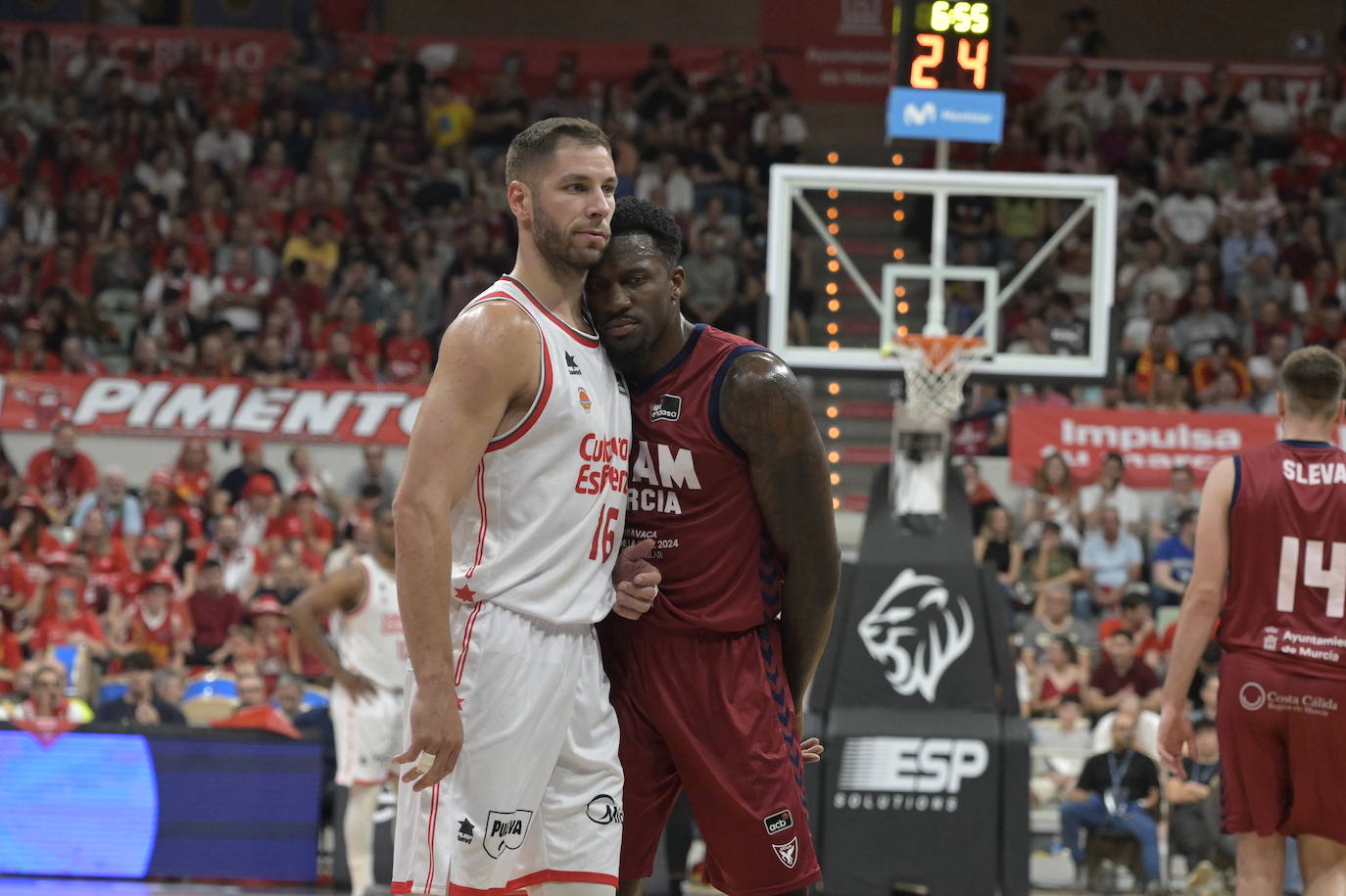 Las imágenes del UCAM-Valencia (72-83)