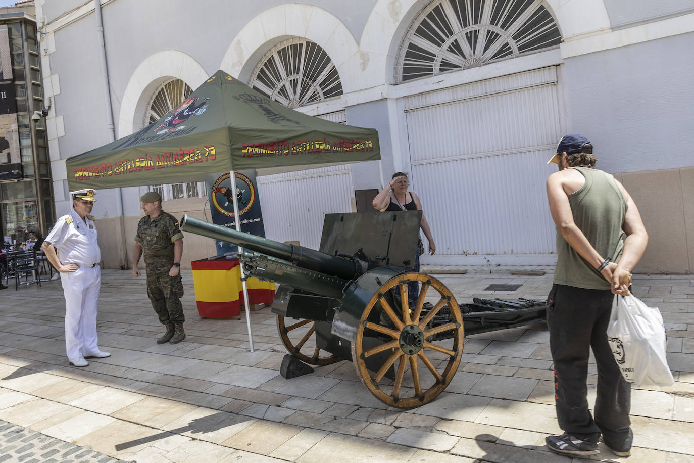 El Día de las Fuerzas Armadas este sábado en Cartagena, en imágenes