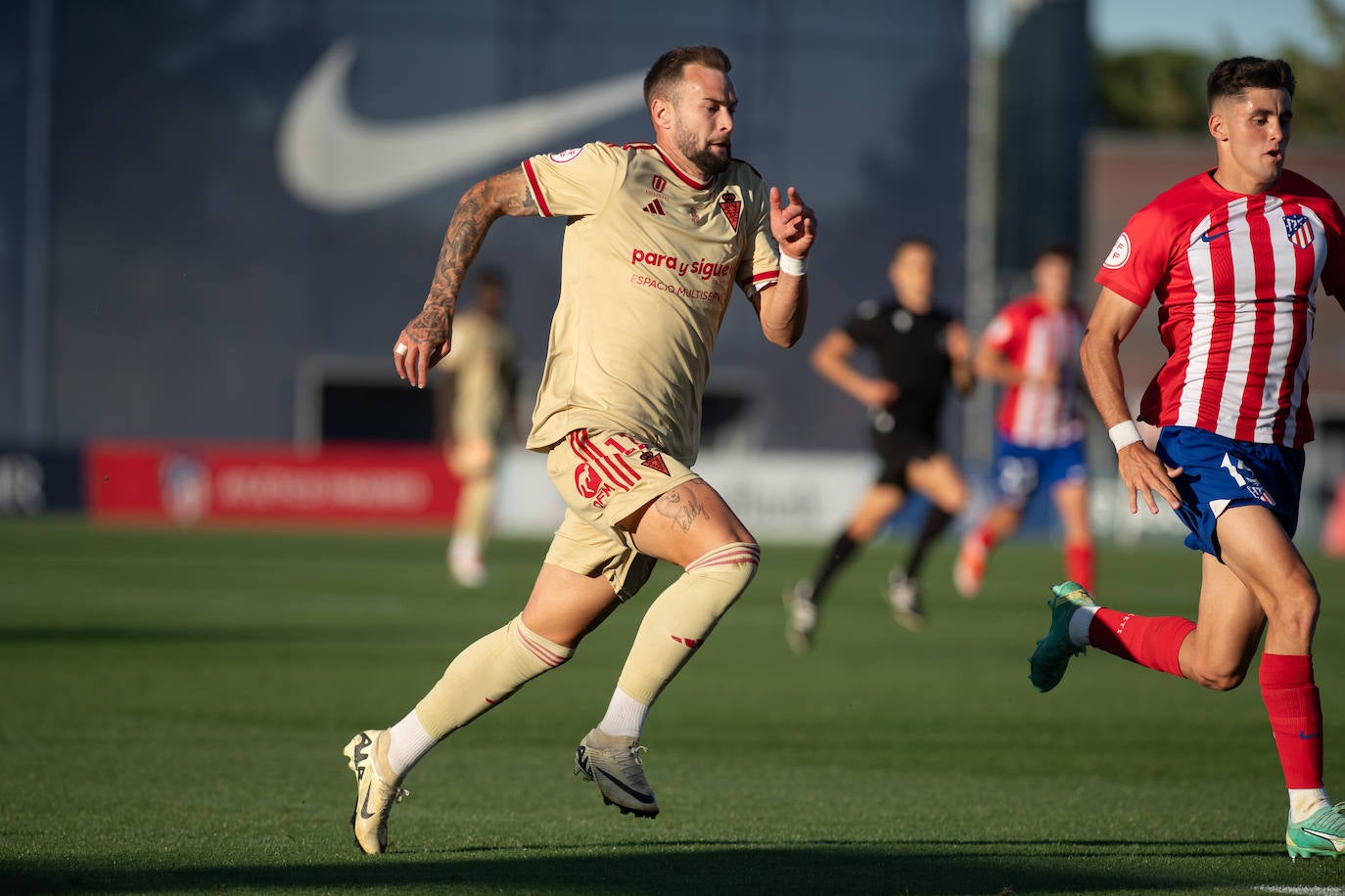 La derrota del Real Murcia frente al Atleti B, en imágenes