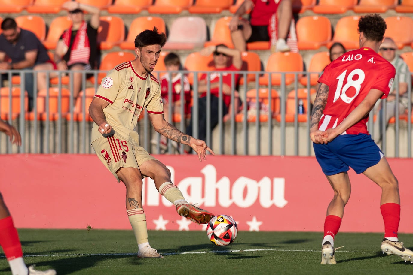 La derrota del Real Murcia frente al Atleti B, en imágenes