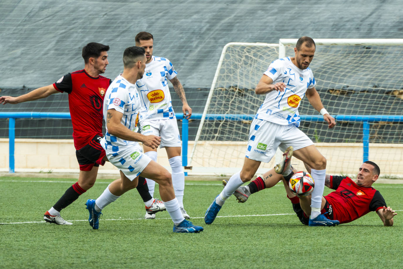 El Cieza accede a las semifinales del &#039;playoff&#039; tras eliminar al Caravaca, en imágenes
