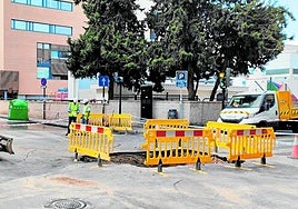 La avería cortó el tráfico de la zona.