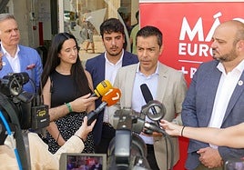 Marco Ros atiende a los medios de comunicación, este miércoles.