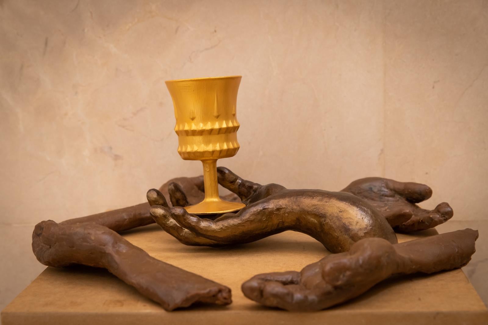 La exposición de esculturas sobre Miguel Hernández, en imágenes