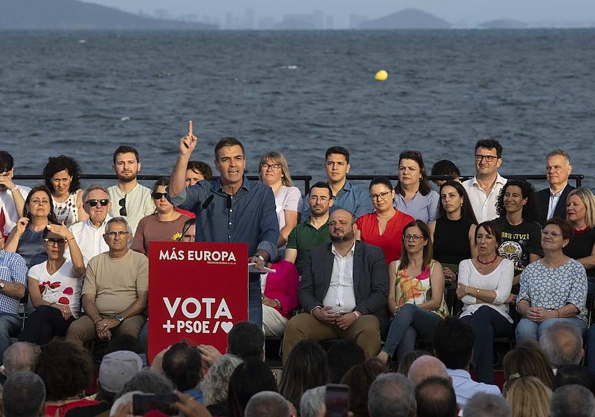 Sánchez, este viernes, en Los Alcázares.