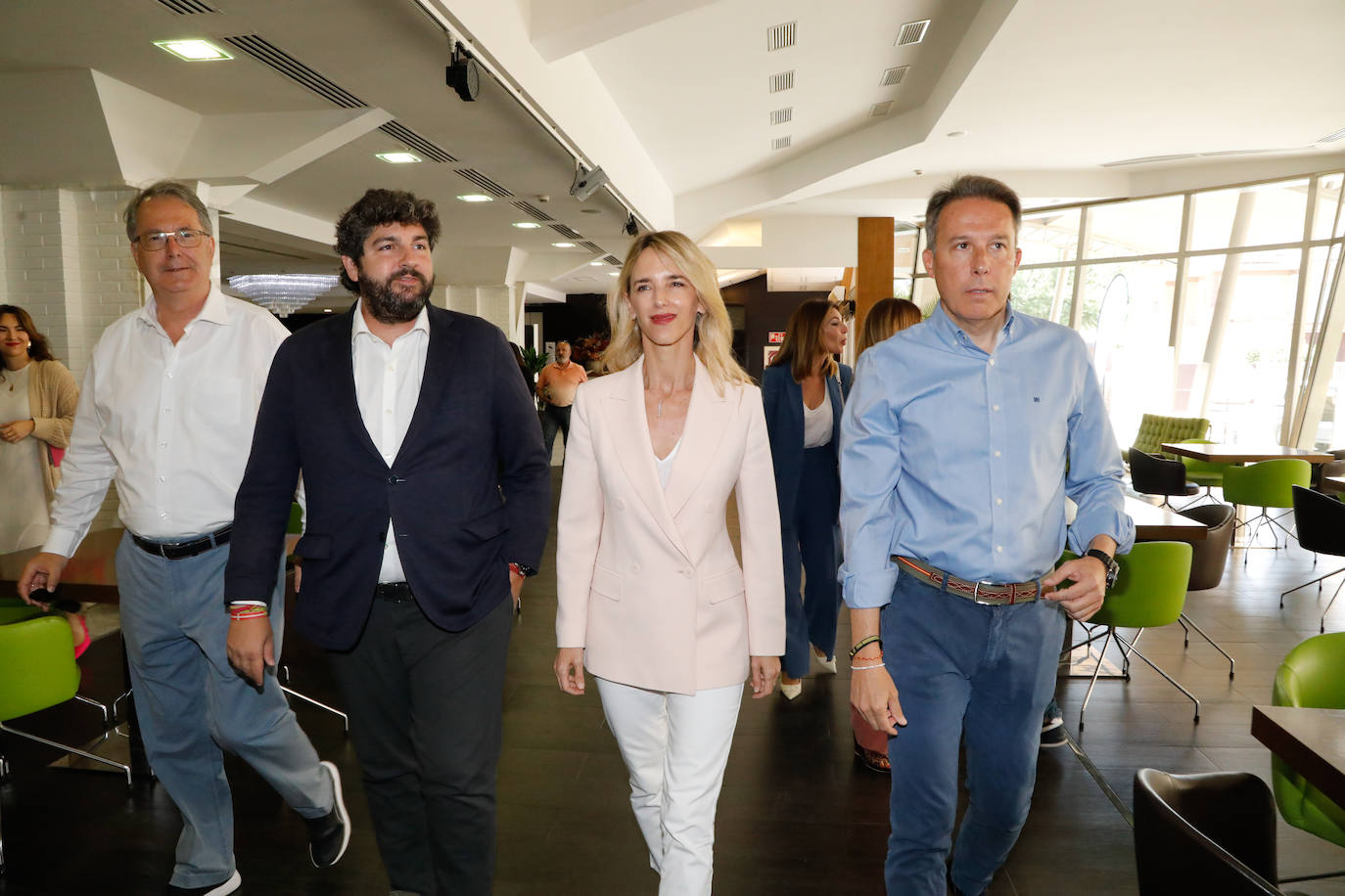 Acto electoral del PP en Lorca con Cayetana Álvarez de Toledo, en imágenes