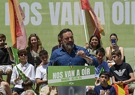 El acto electoral de Vox con Abascal y Buxadé en Murcia, en imágenes