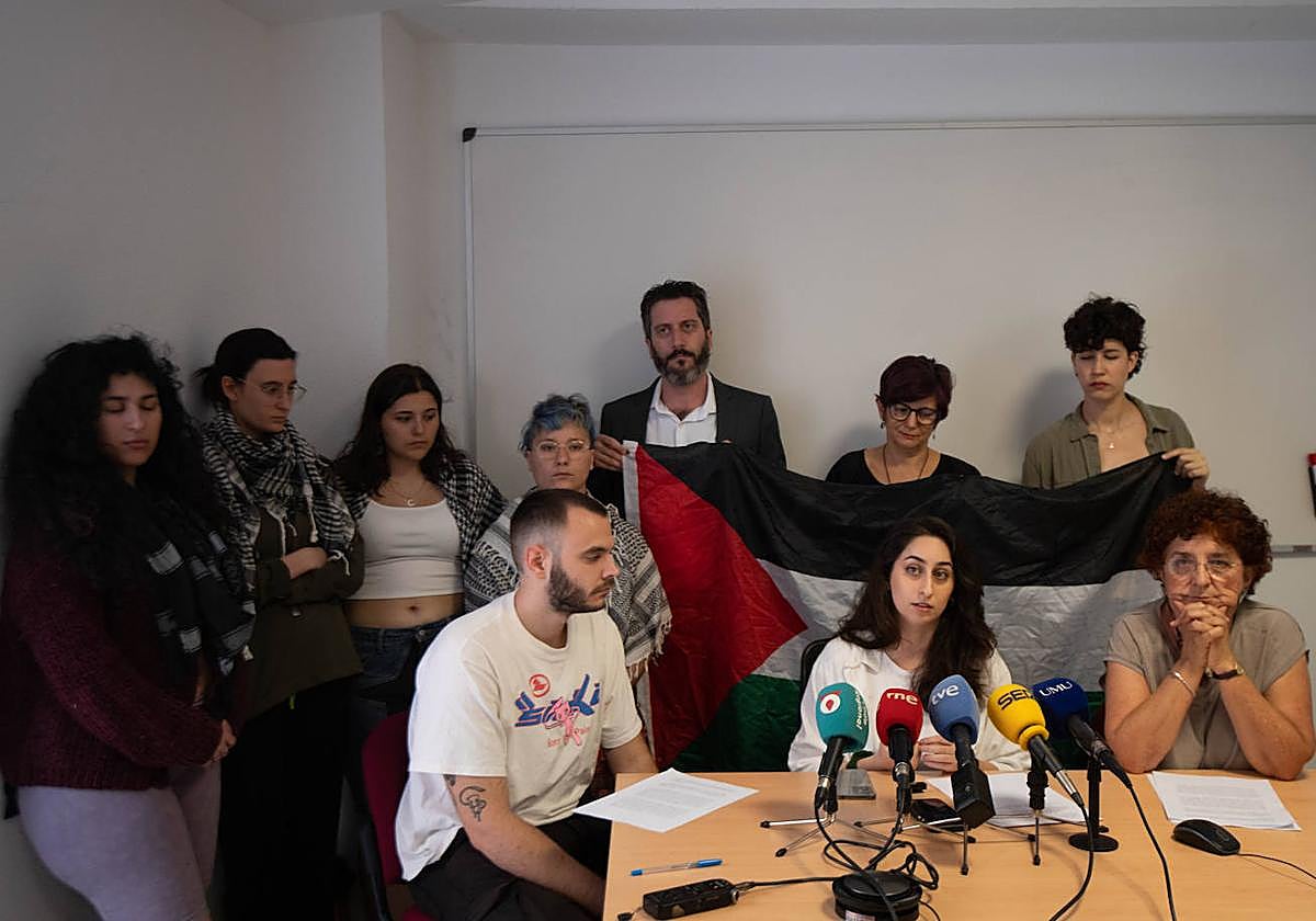 Rueda de prensa de la Red Universitaria por Palestina en la UMU.