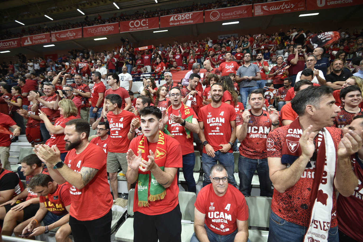 Las imágenes de la afición en el partido UCAM Murcia-Unicaja