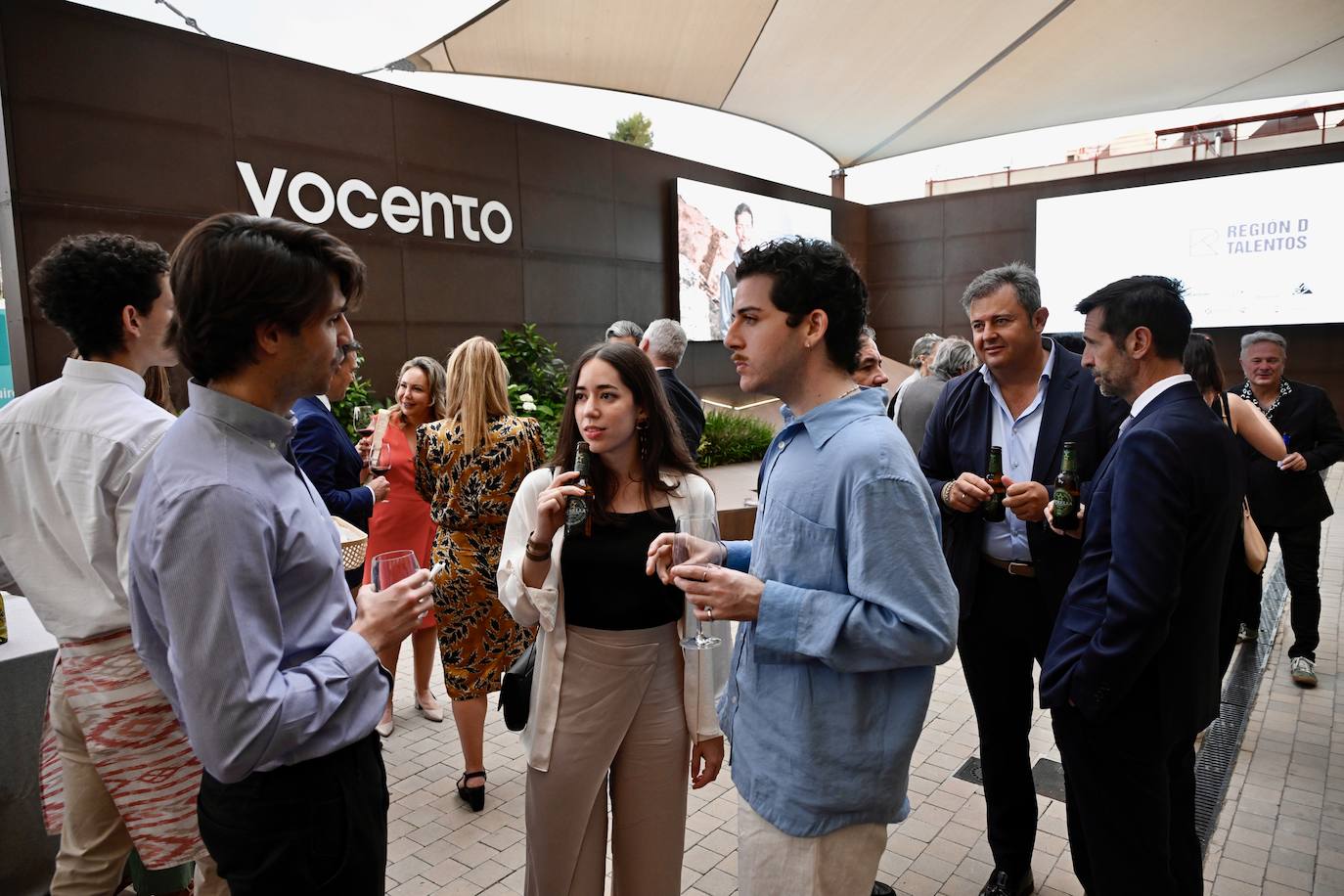 Las imágenes del cóctel de la presentación de la revista &#039;Región de Talentos&#039;