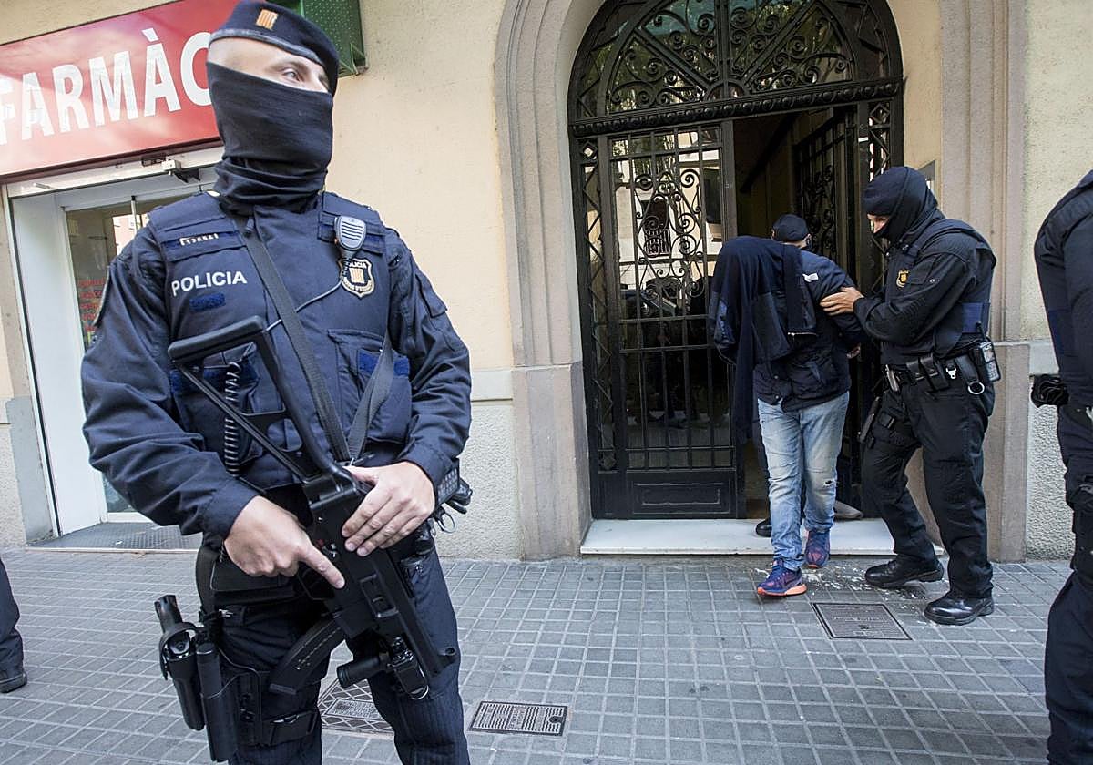 Una operación de la Policía Nacional, en una imagen de archivo.