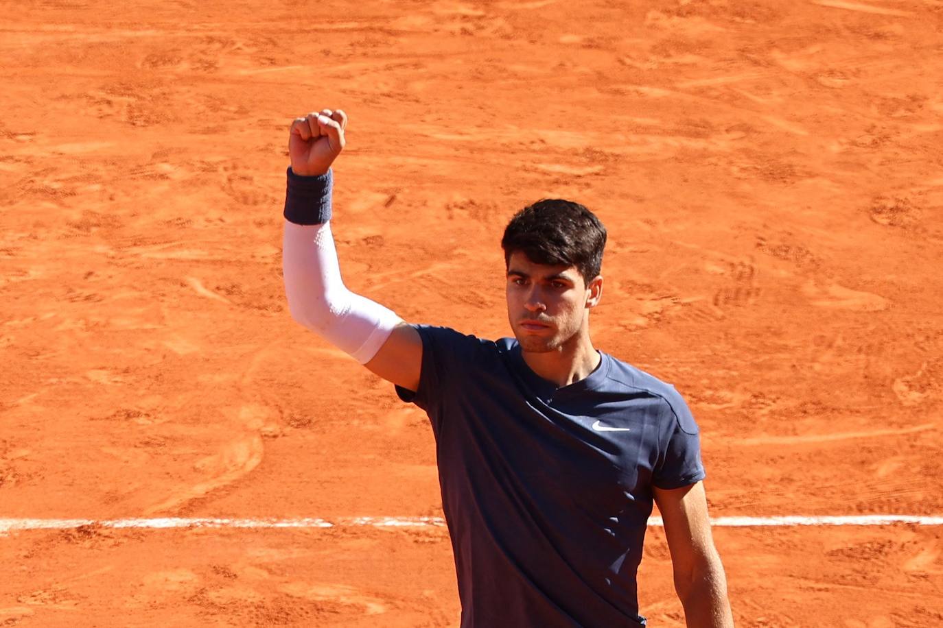 La victoria de Carlos Alcaraz ante Sinner en Roland Garros, en imágenes