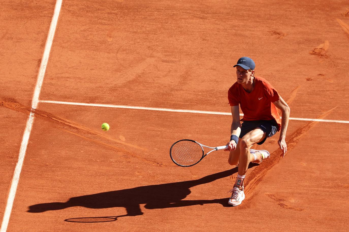 La victoria de Carlos Alcaraz ante Sinner en Roland Garros, en imágenes