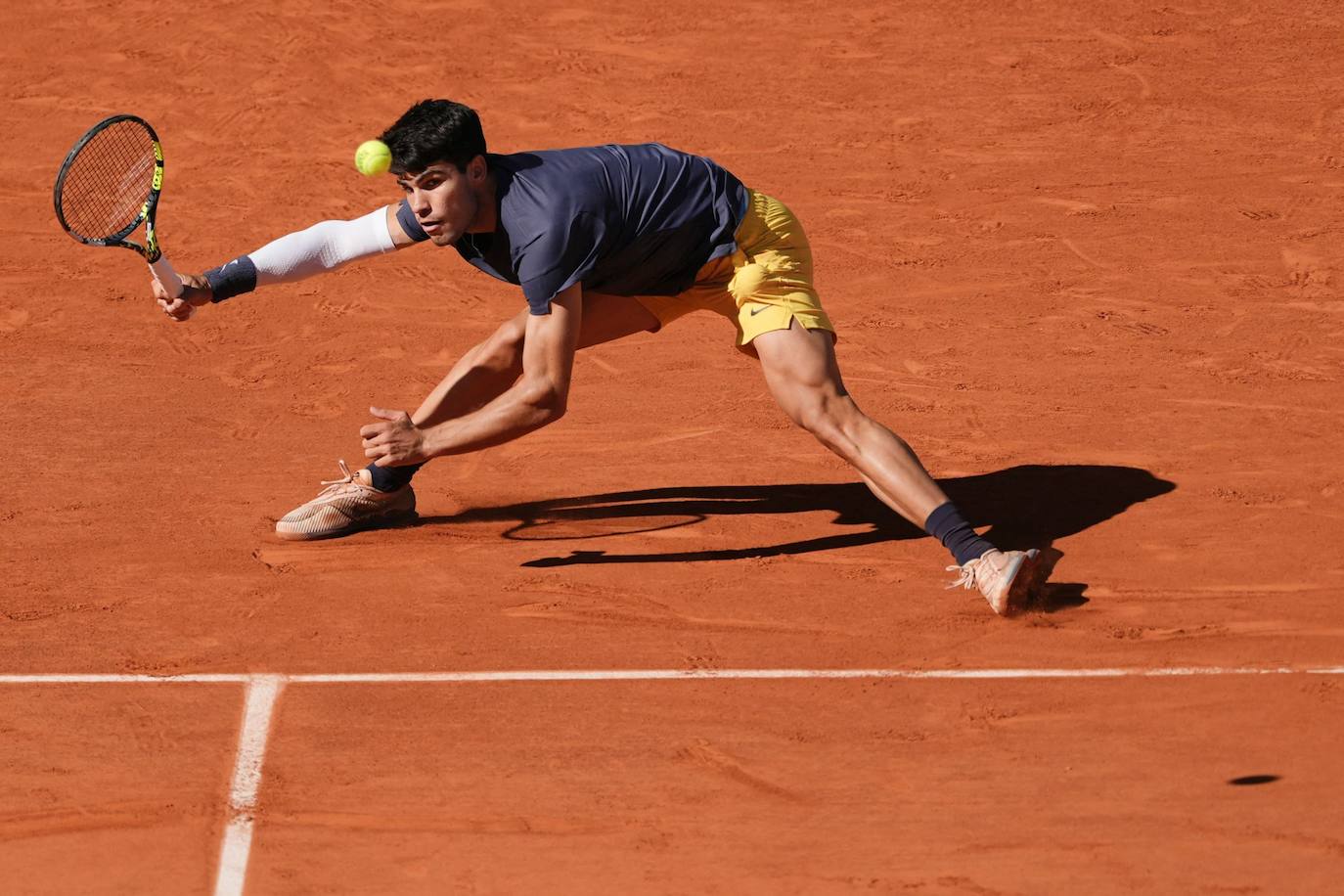 La victoria de Carlos Alcaraz ante Sinner en Roland Garros, en imágenes