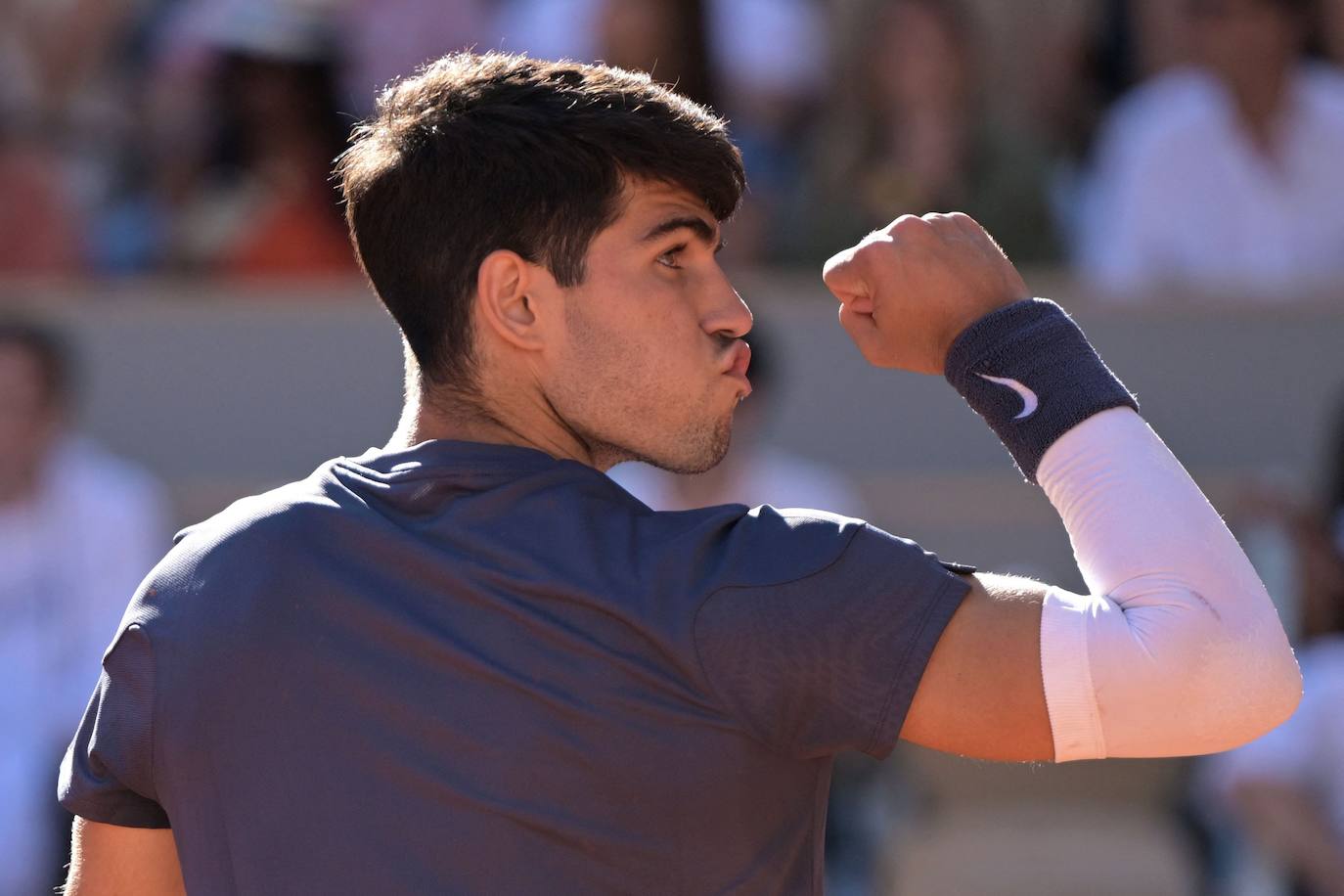 La victoria de Carlos Alcaraz ante Sinner en Roland Garros, en imágenes