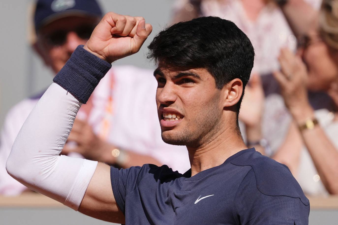 La victoria de Carlos Alcaraz ante Sinner en Roland Garros, en imágenes