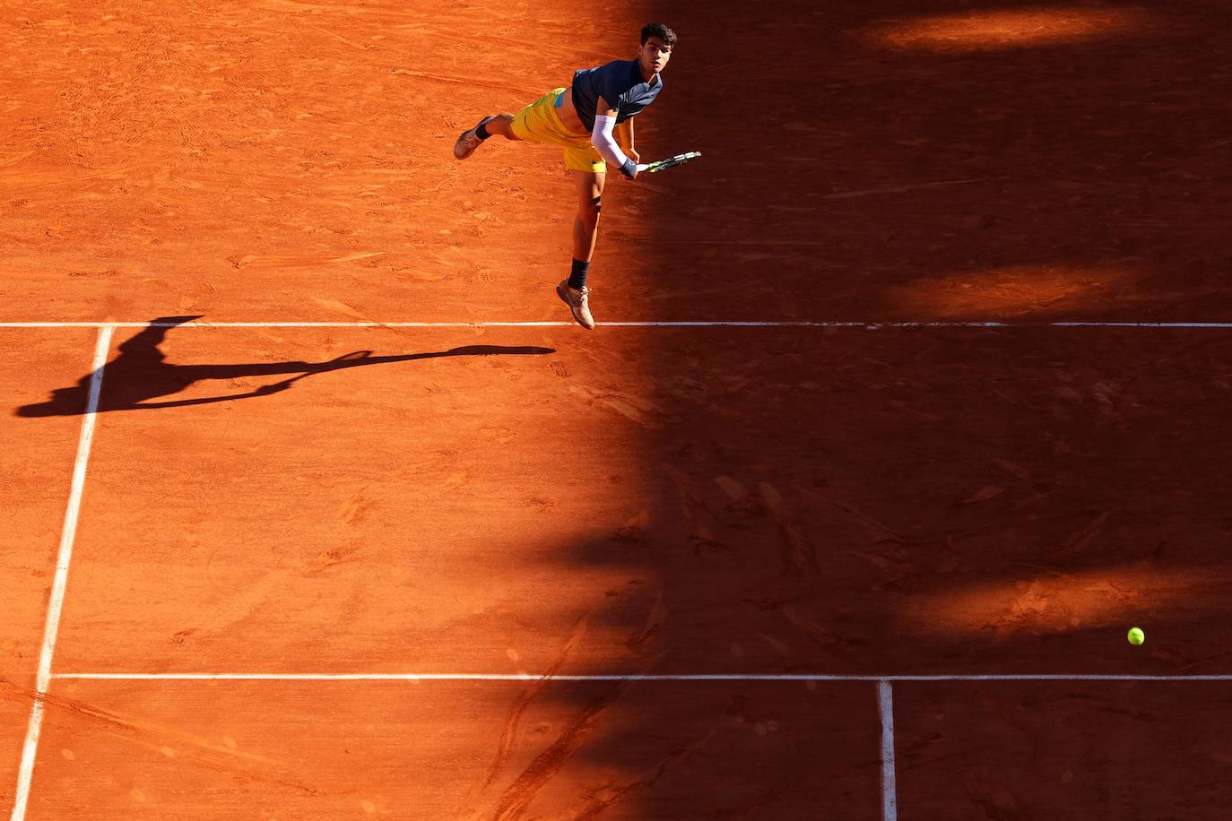 La victoria de Carlos Alcaraz ante Sinner en Roland Garros, en imágenes