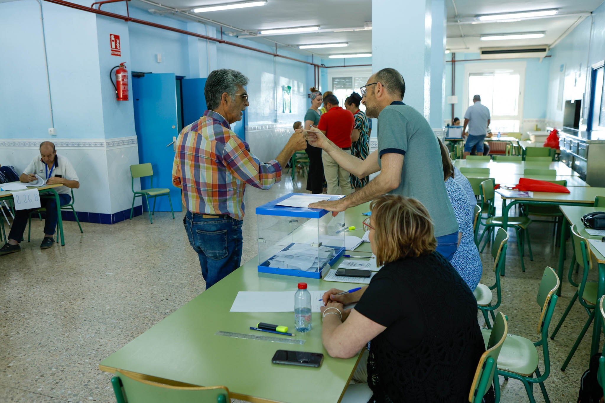 Las elecciones europeas en la Región de Murcia, en imágenes