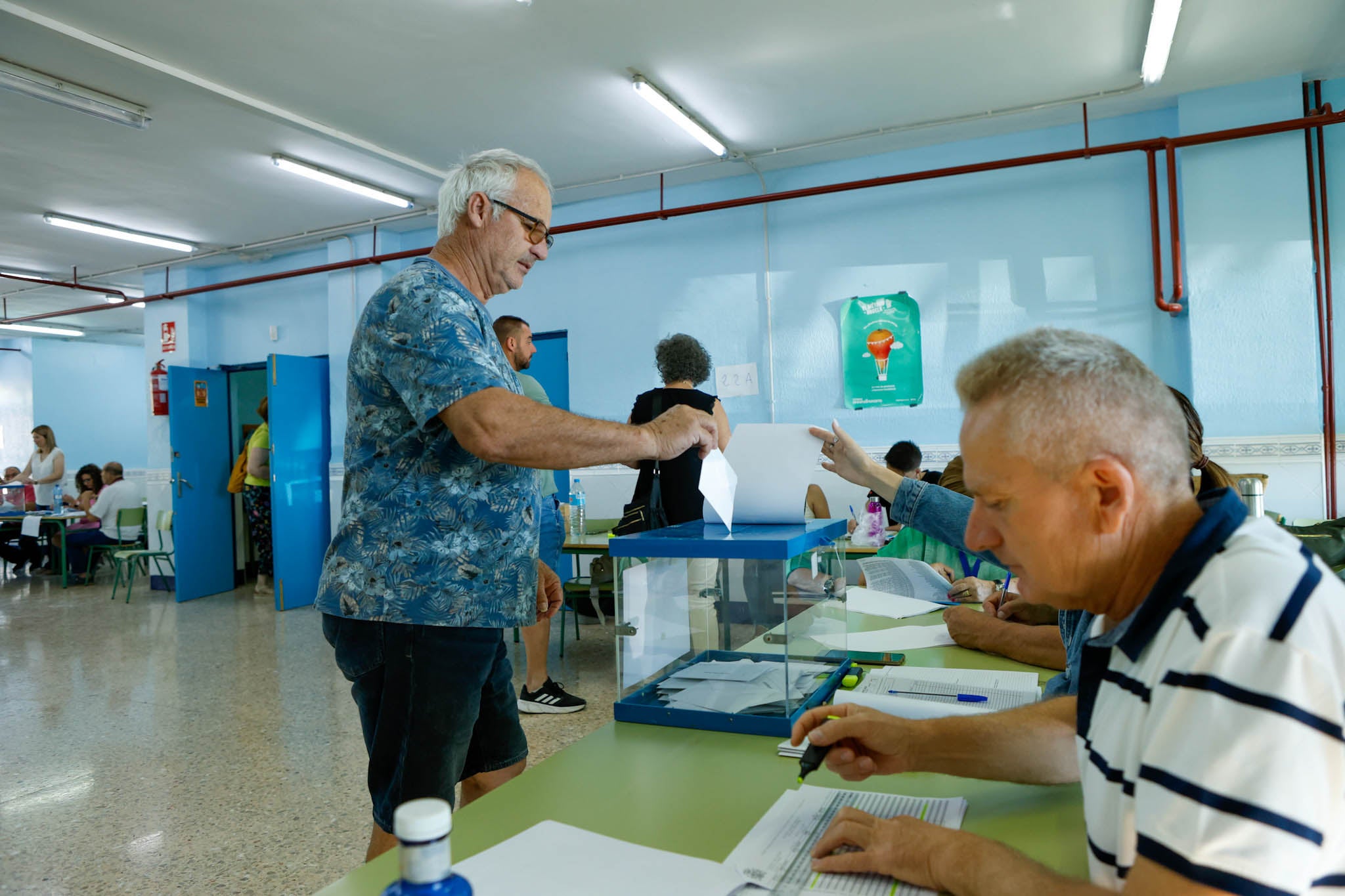 Las elecciones europeas en la Región de Murcia, en imágenes