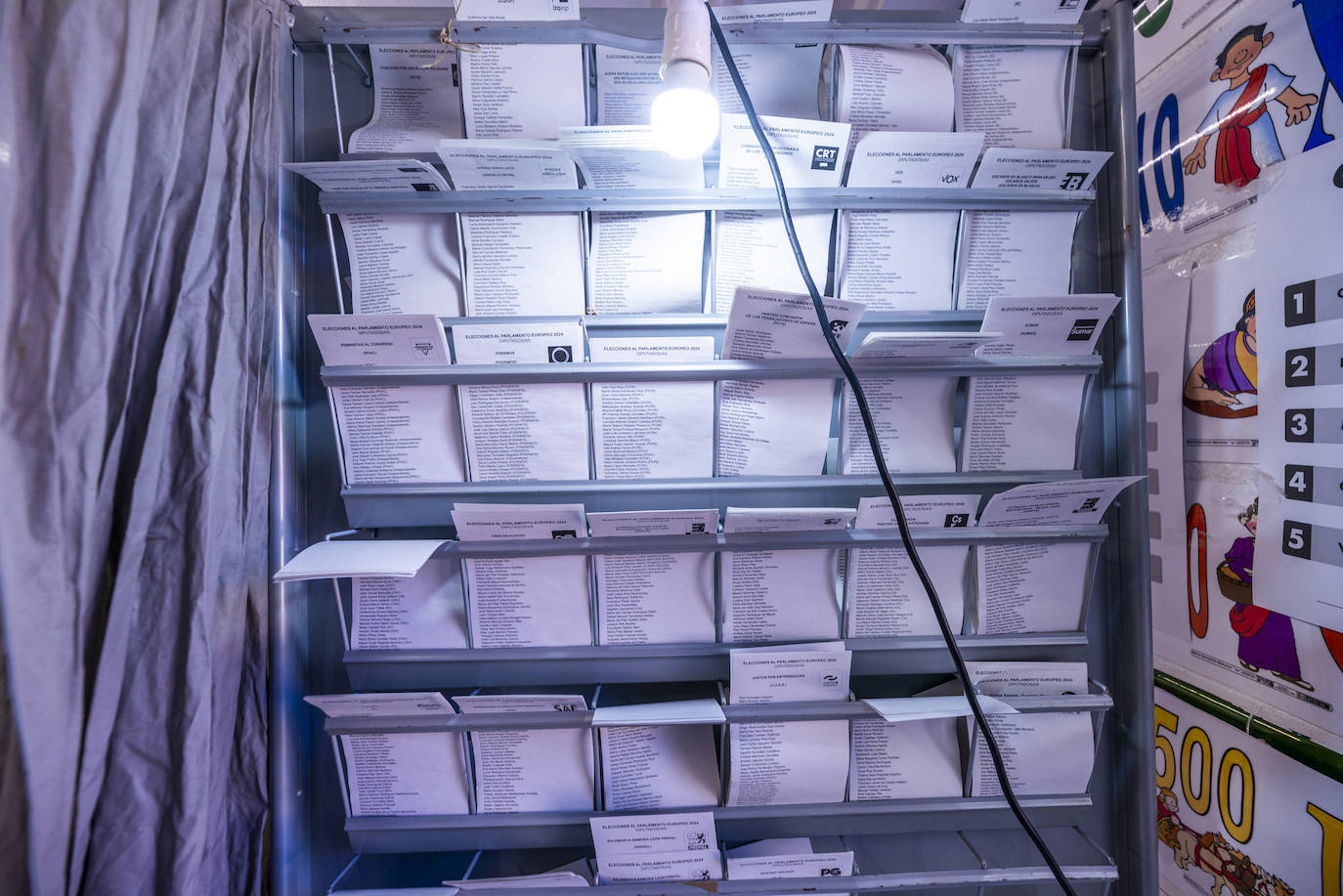 Las elecciones europeas en la Región de Murcia, en imágenes