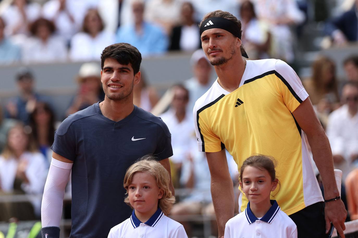 La final de Roland Garros entre Carlos Alcaraz y Alexander Zverev, en imágenes