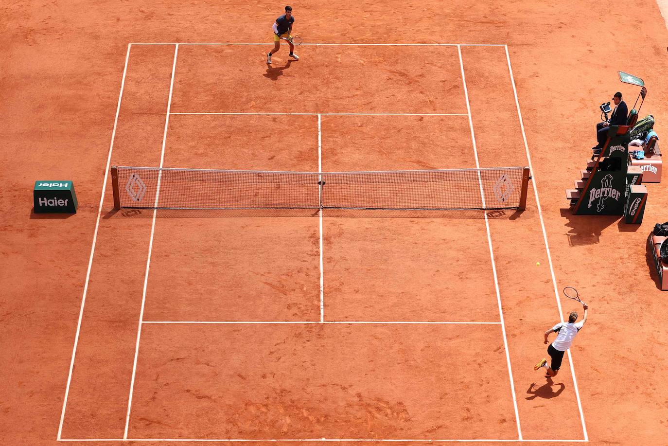 La final de Roland Garros entre Carlos Alcaraz y Alexander Zverev, en imágenes