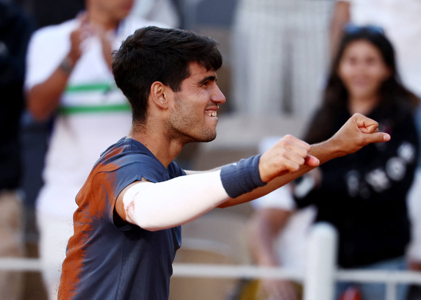 La final de Roland Garros entre Carlos Alcaraz y Alexander Zverev, en imágenes