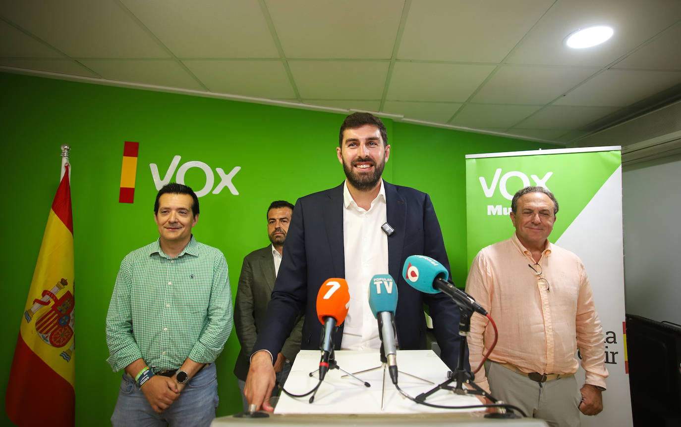 Las imágenes de la celebración de Vox tras las elecciones europeas