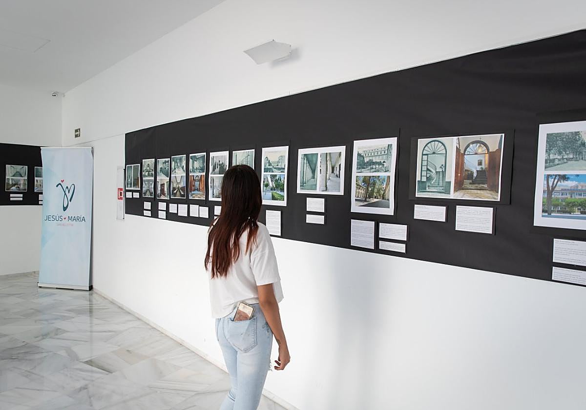 Algunas imágenes expuestas en el colegio Jesús-María.