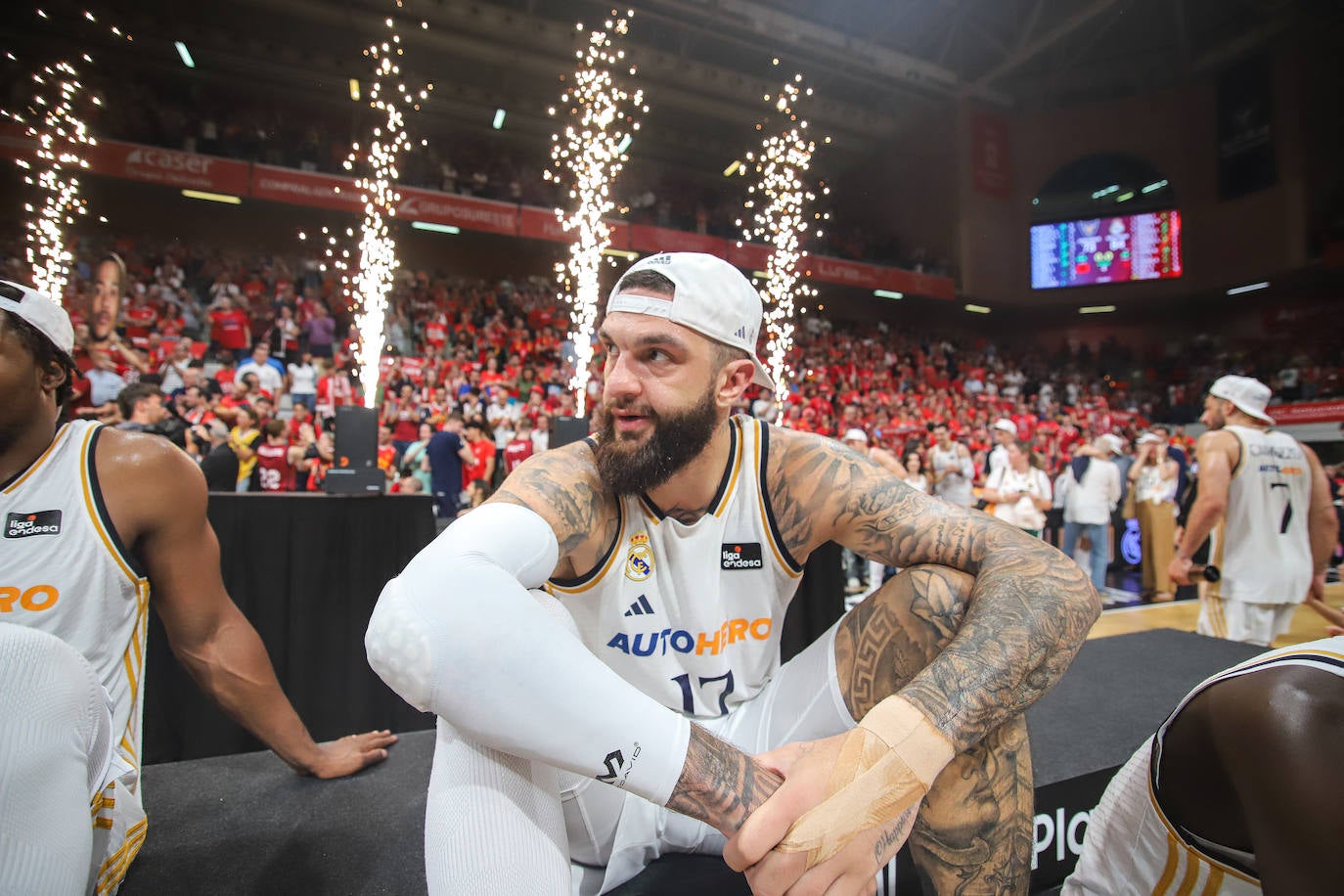 Las imágenes de la celebración del UCAM y el Real Madrid