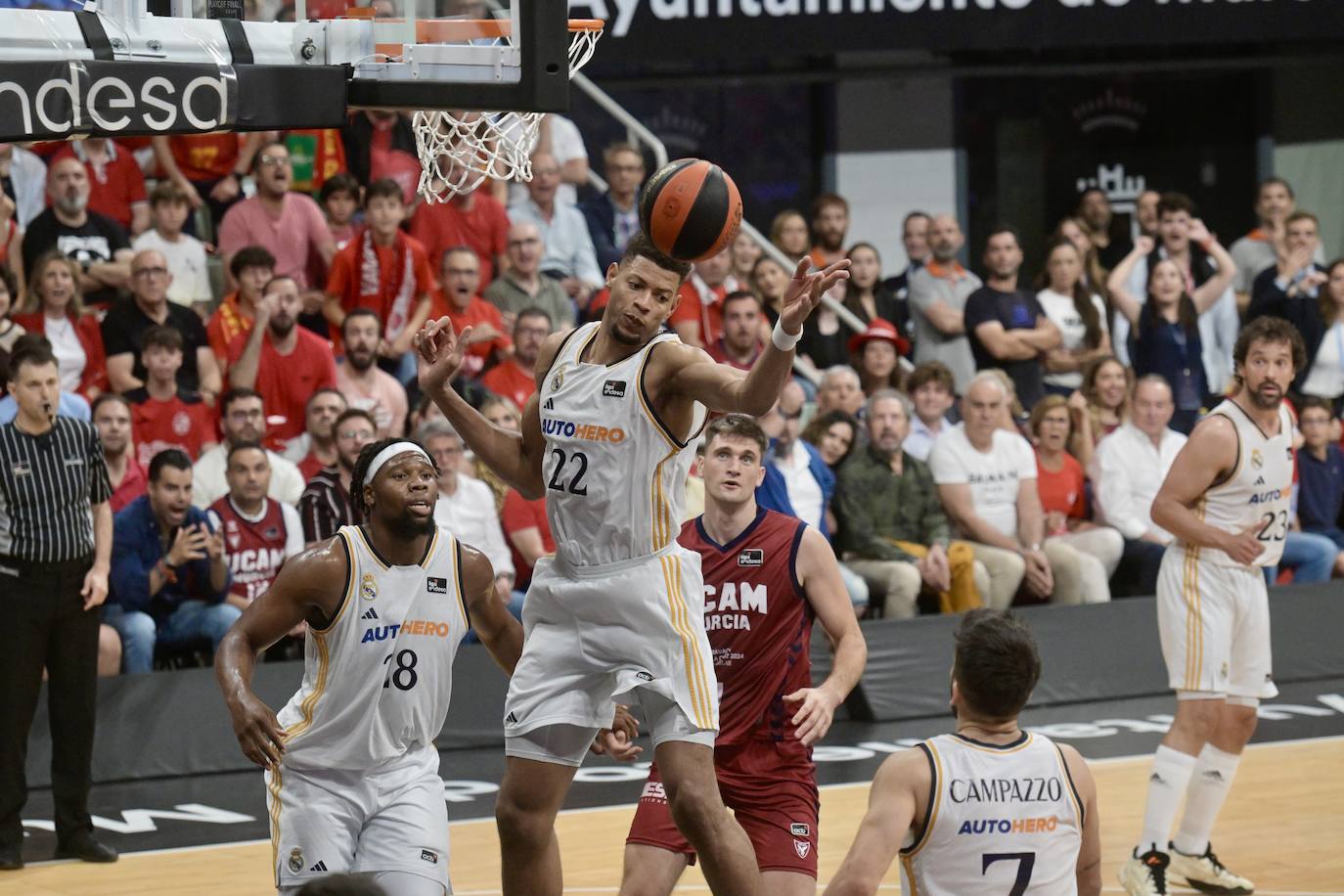 Las imágenes del UCAM-Real Madrid (73-84)