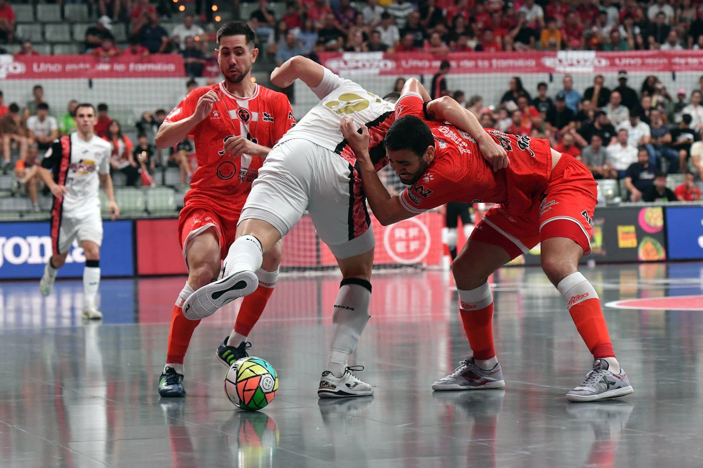 El segundo partido de la final entre ElPozo y el Jimbee, en imágenes