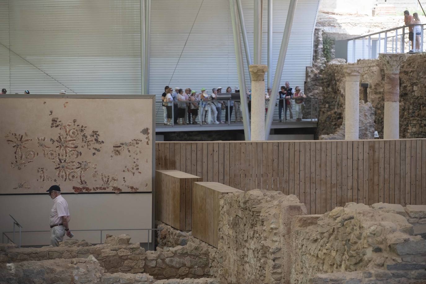 Las imágenes de las visitas arqueológicas en Cartagena