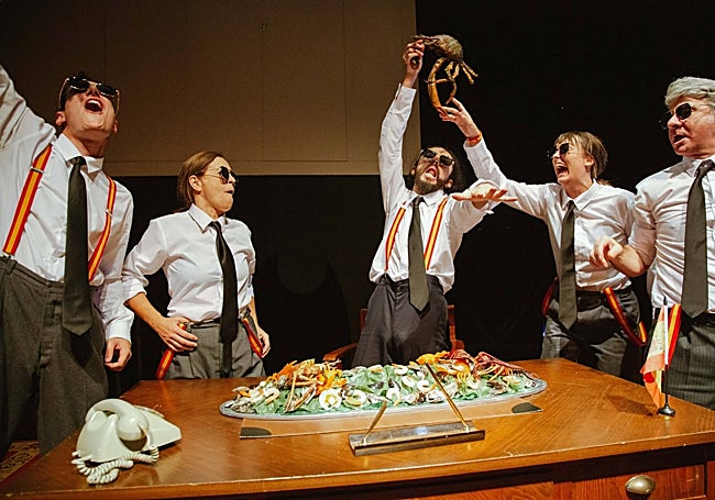 'Iribarne', nueva pieza de Esther F. Carrodeguas, en torno a la figura del político gallego.